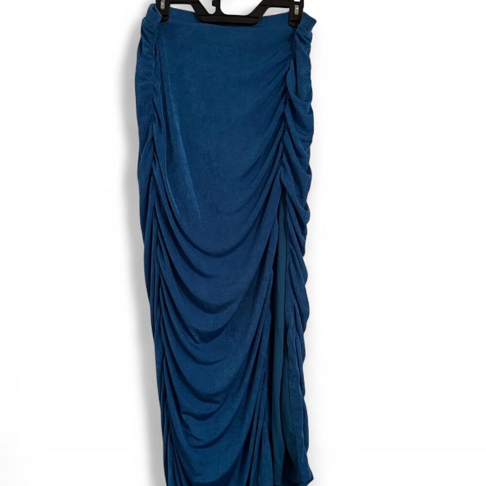 Navy blue remi x revolve ruched maxi skirt
